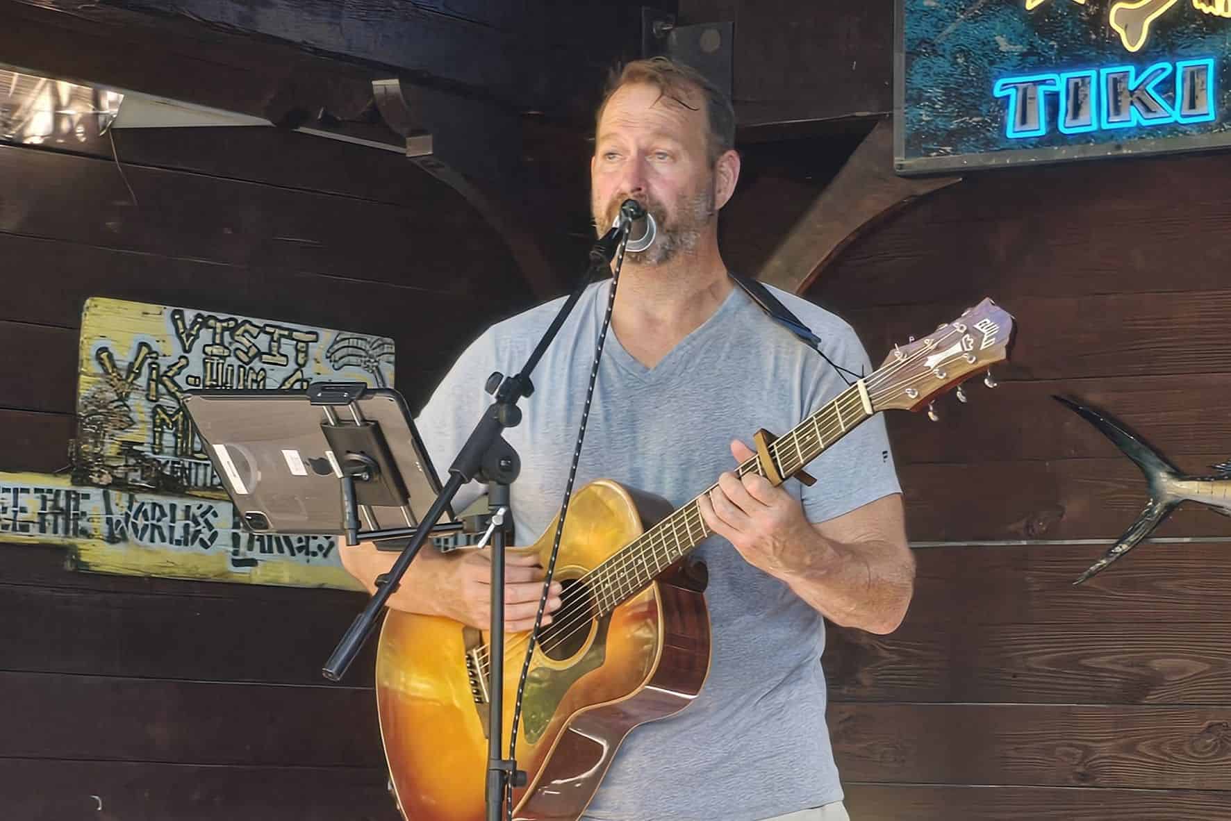 A.J. Lora at The Irishmen